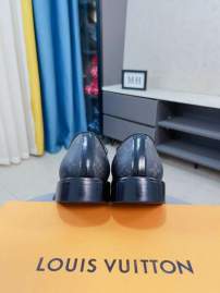 Picture of Louis Vuitton Shoes _SKULVsz38-44mnf042714231